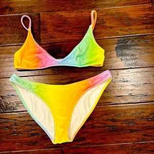 Triangl bikini size small